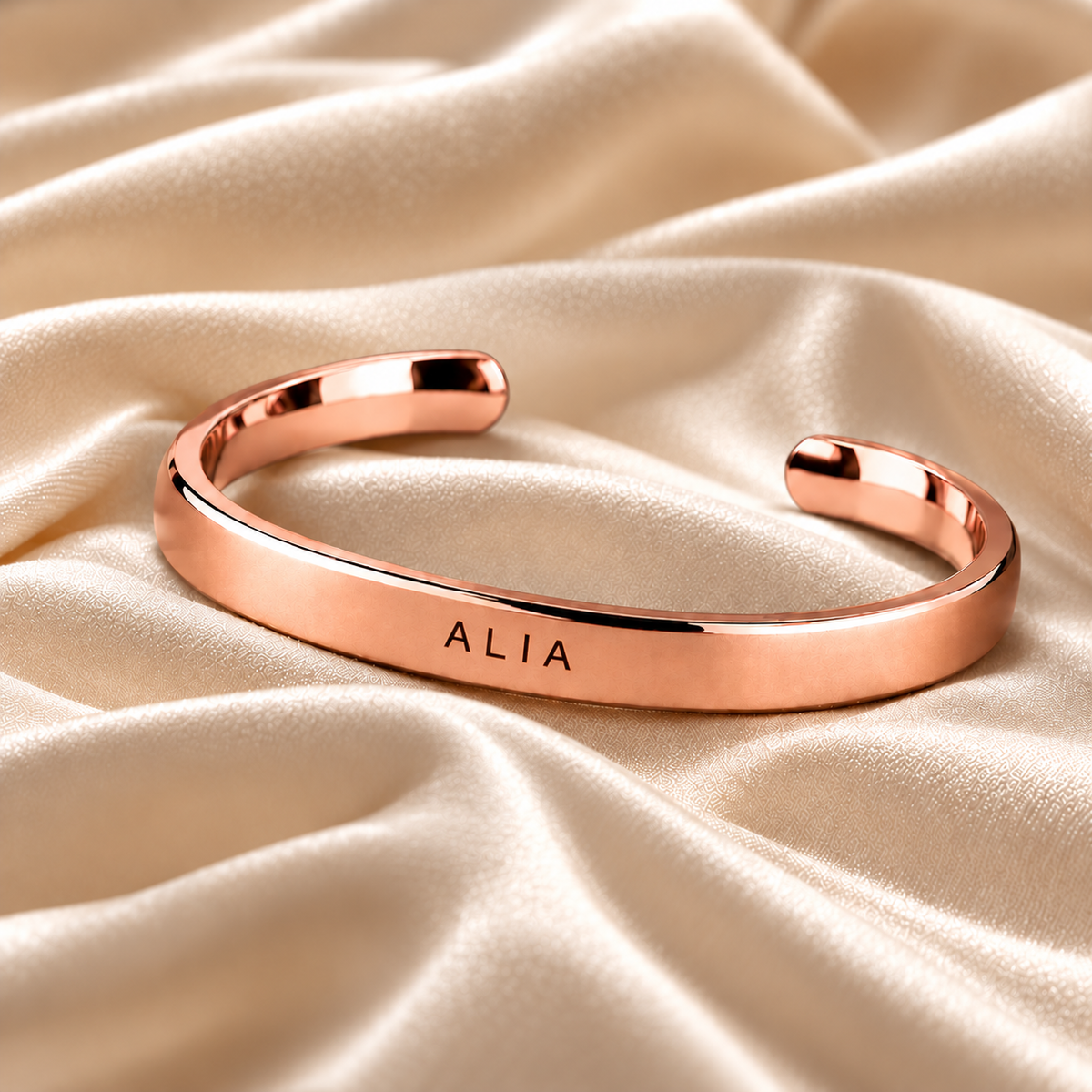 CUSTOMIZED CLASSIC BRACELET - A FOREVER JEWELRY GIFT