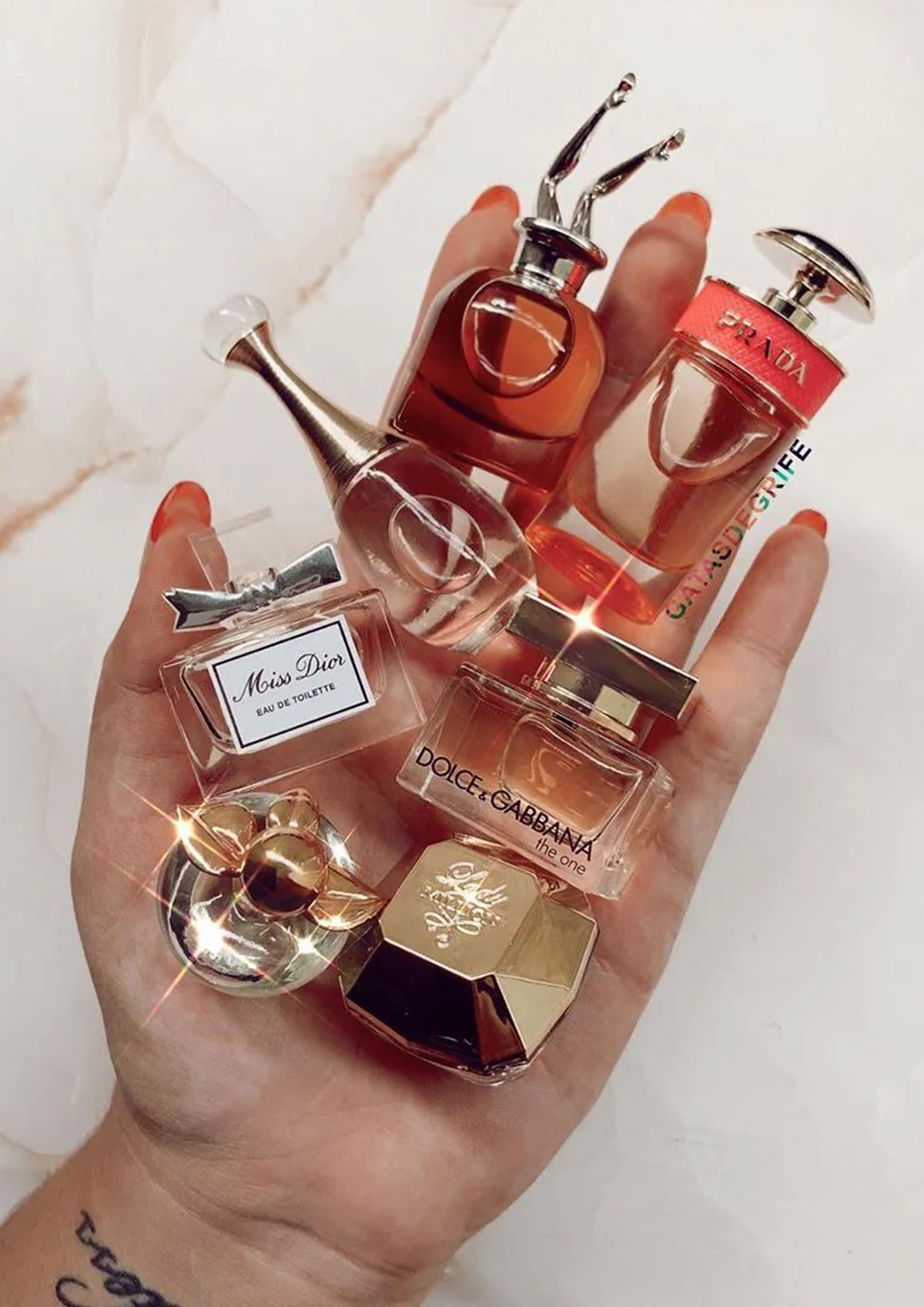 PERFUME GIFT BOX
