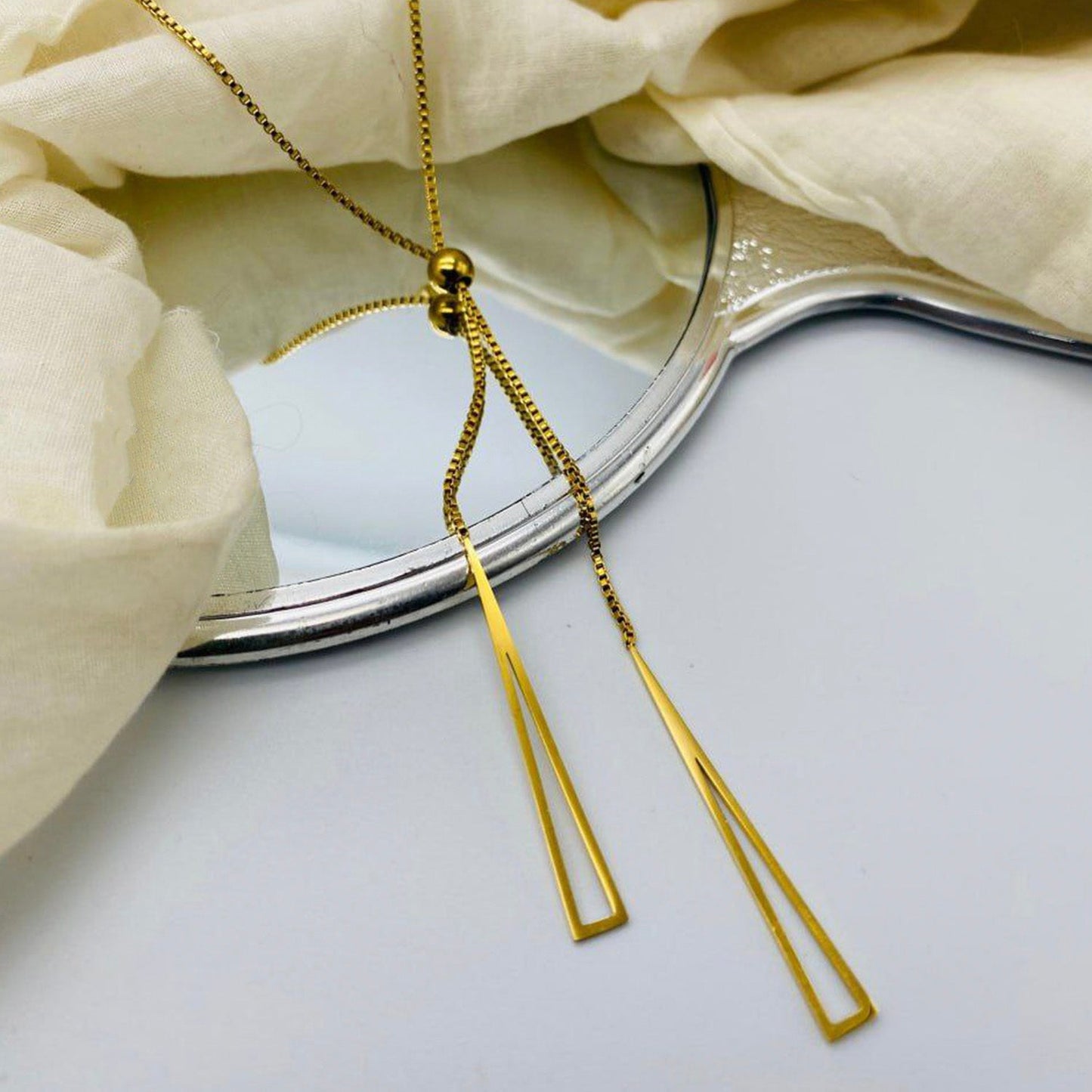 ADJUSTABLE SIZE GOLD PLATED NECKLACE