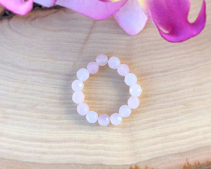 ROSE QUARTZ RING